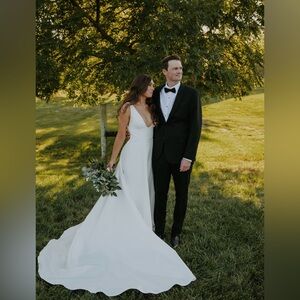 Alyssa Kristin Vivian Mikado Wedding Dress